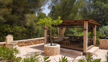 resa estates rental villa family ibiza betsy finca lounge outdoor.jpg